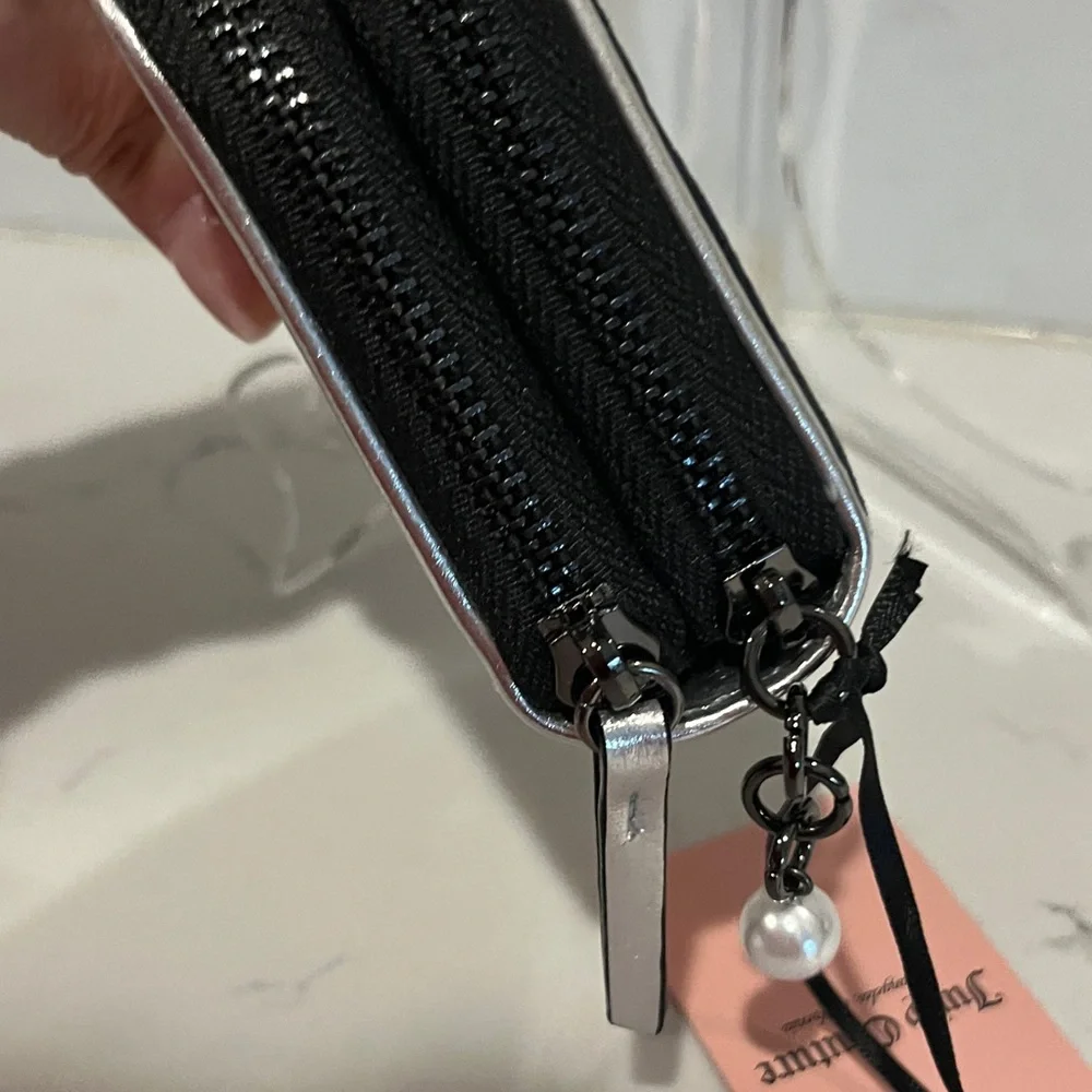 NWT Juicy Couture Black and Silver Rhinestone Wallet